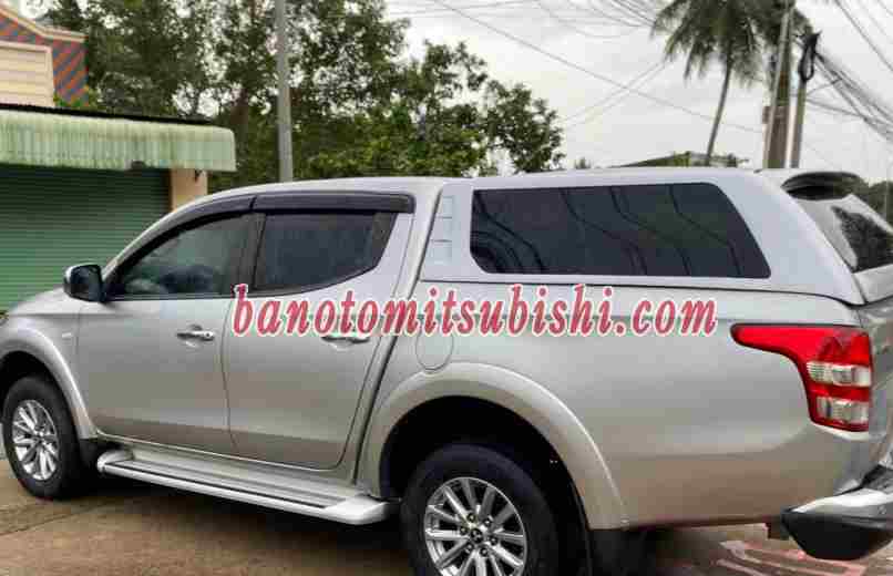 Mitsubishi Triton 4x4 MT năm 2019 cần bán