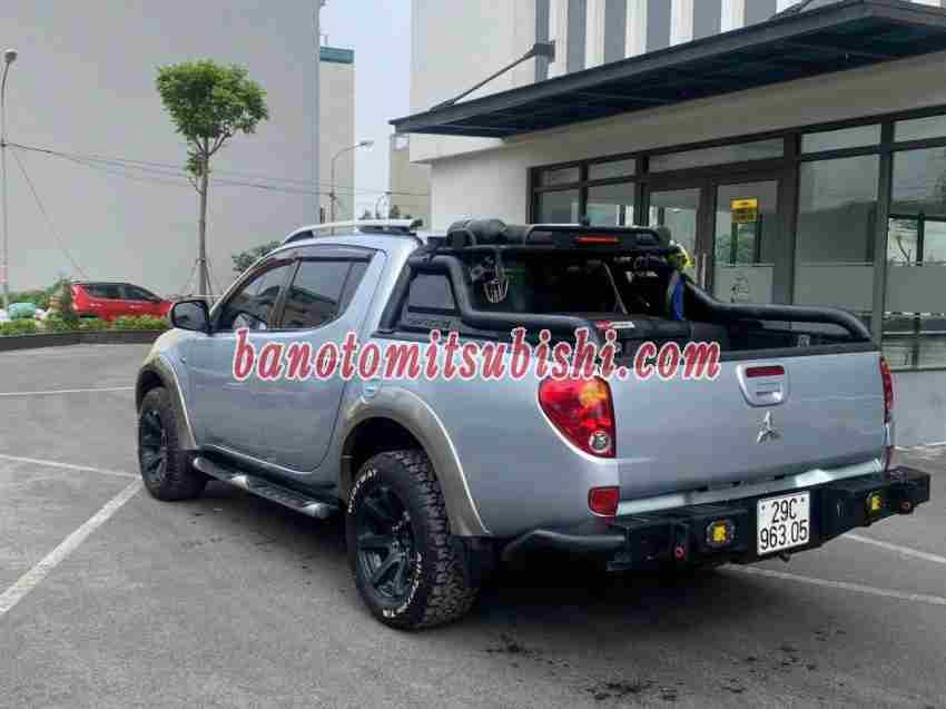 Mitsubishi Triton GLS 4x4 AT 2013 Số tự động cực đẹp!