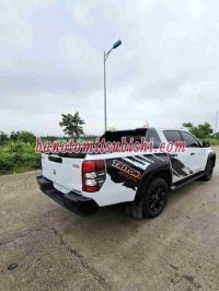 Cần bán gấp xe Mitsubishi Triton Athlete 4x2 AT 2022 màu Trắng
