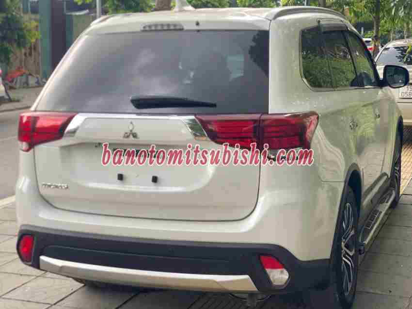 Mitsubishi Outlander 2.0 CVT Premium 2018 Số tự động giá đẹp
