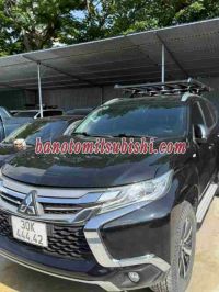Cần bán gấp xe Mitsubishi Pajero Sport 3.0G 4x4 AT 2017 màu Đen