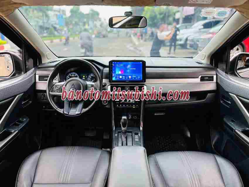 Cần bán gấp Mitsubishi Xpander Premium 1.5 AT đời 2022, màu Bạc