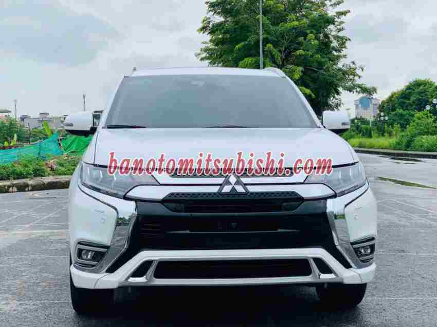 Mitsubishi Outlander Premium 2.0 CVT 2023 Máy xăng đẹp long lanh