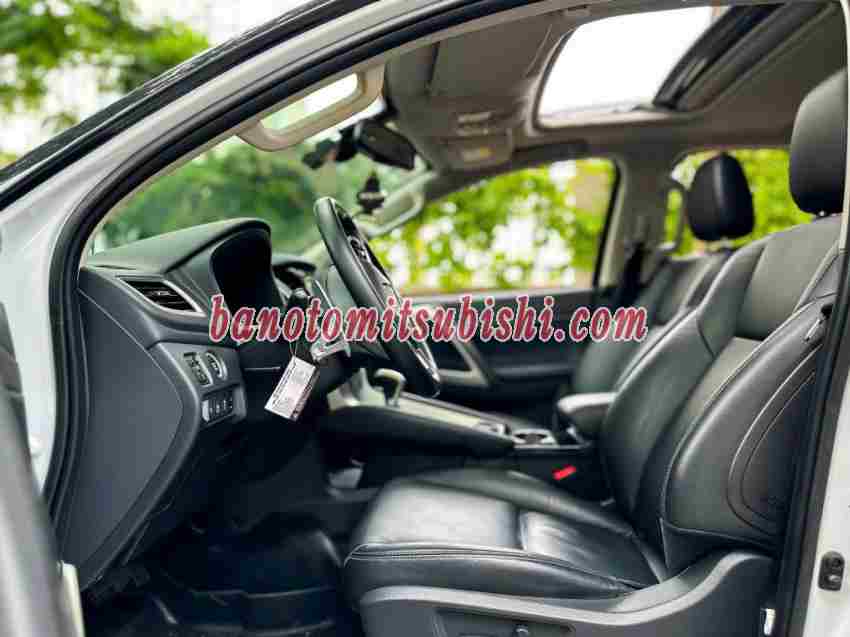 Cần bán nhanh Mitsubishi Pajero Sport 2.4D 4x4 AT 2021 cực đẹp