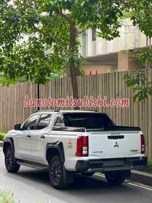 Mitsubishi Triton Athlete 4WD AT năm 2024 cần bán