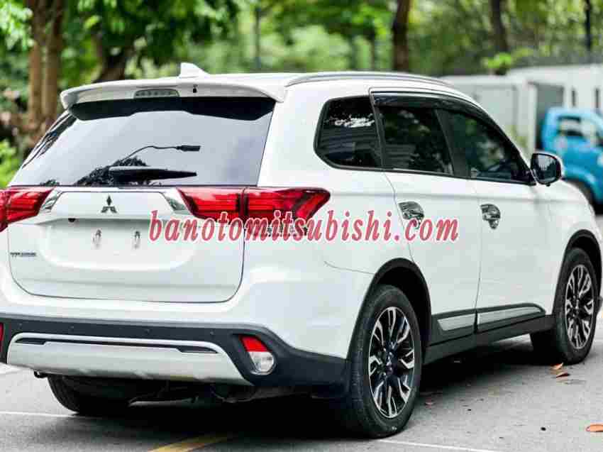 Mitsubishi Outlander 2.0 CVT 2019 Máy xăng đẹp long lanh