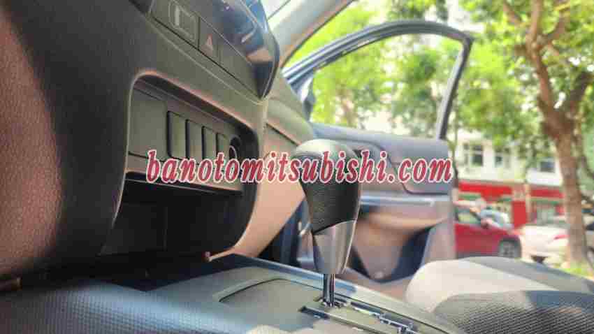 Mitsubishi Triton 2023 Truck màu Đen