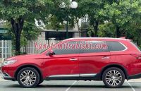 Cần bán gấp Mitsubishi Outlander 2.0 CVT 2018 - Xe đẹp - Giá tốt