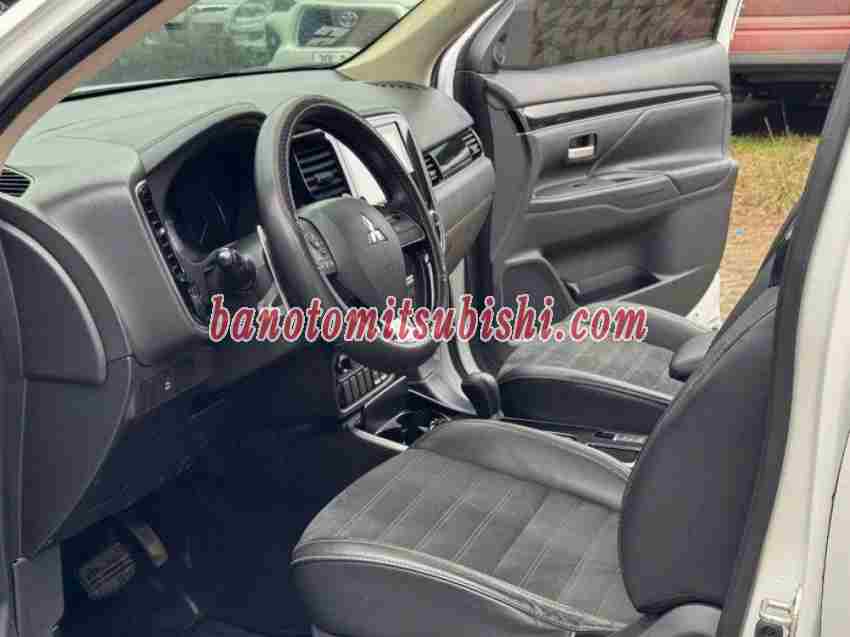 Cần bán xe Mitsubishi Outlander 2.0 CVT 2022 Số tự động