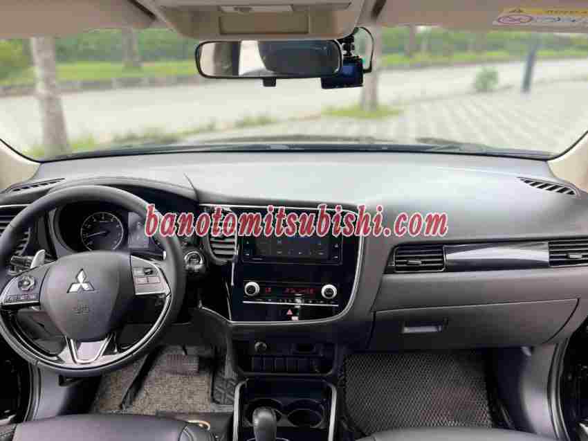 Bán Mitsubishi Outlander 2.0 CVT đời 2020 xe đẹp - giá tốt