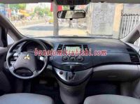 Cần bán Mitsubishi Grandis 2.4 AT Máy xăng 2005 màu Bạc