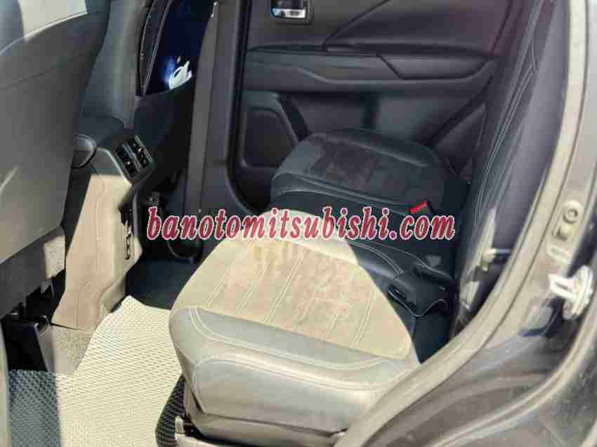 Bán xe Mitsubishi Outlander 2.0 CVT sx 2022 - giá rẻ