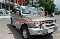 Cần bán gấp xe Mitsubishi Pajero 3.5 năm 2005, màu Vàng, Số tay