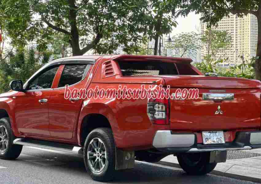Cần bán xe Mitsubishi Triton 4x2 AT Mivec màu Đỏ 2021