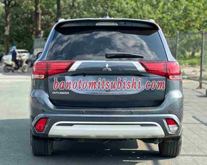 Cần bán gấp Mitsubishi Outlander Premium 2.0 CVT 2022 - Xe đẹp - Giá tốt