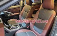 Bán xe Mitsubishi Xpander Cross 1.5 AT 2025 giá kịch sàn