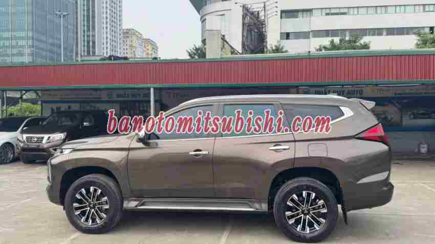 Bán xe Mitsubishi Pajero Sport 2.4D 4x2 AT sx 2021 - giá rẻ