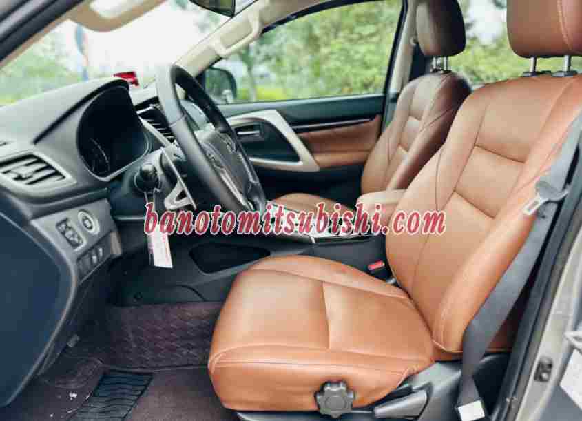 Mitsubishi Pajero Sport 2.4D 4x2 AT sản xuất 2019 cực chất!