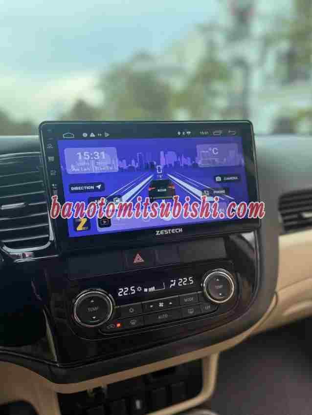 Cần bán xe Mitsubishi Outlander 2.0 CVT Premium đời 2018