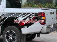 Mitsubishi Triton 4x2 AT model 2023 xe chuẩn hết ý