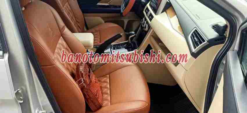 Cần bán Mitsubishi Xpander 1.5 AT Máy xăng 2020 màu Xám