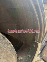 Cần bán gấp xe Mitsubishi Pajero 3.5 2004 màu Xám