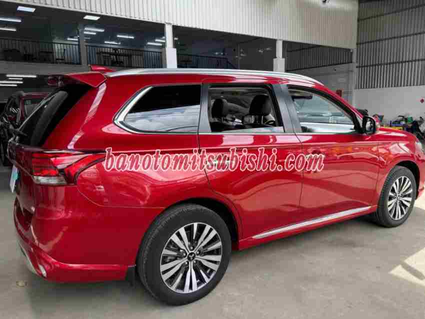 Mitsubishi Outlander Premium 2.0 CVT 2022, xe đẹp, hết ý