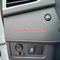 Cần bán gấp xe Mitsubishi Xpander 1.5 AT 2023 màu Trắng