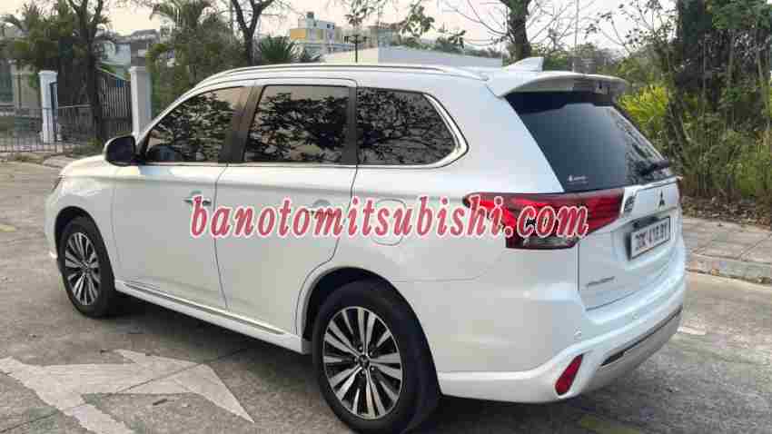 Cần bán gấp Mitsubishi Outlander Premium 2.0 CVT 2022 - Xe đẹp - Giá tốt