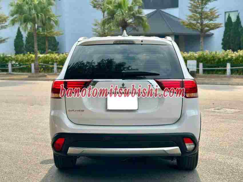 Cần bán xe Mitsubishi Outlander 2.0 CVT 2019, xe đẹp