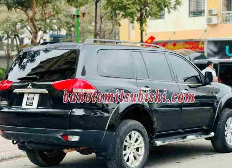 Cần bán Mitsubishi Pajero Sport G 4x4 AT 2014 xe đẹp
