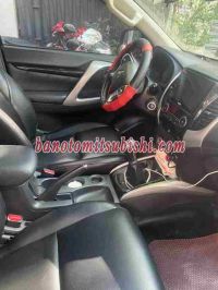 Cần bán xe Mitsubishi Pajero Sport 2.4D 4x2 MT 2018 Số tay màu Đen