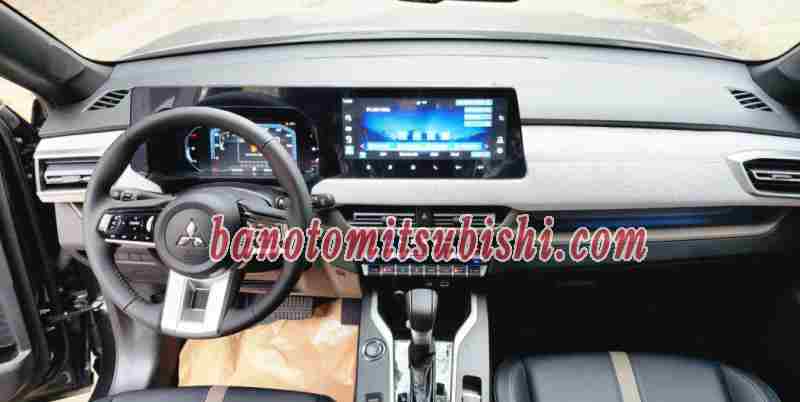 Cần bán gấp xe Mitsubishi Xforce Premium năm 2025, màu Xám, Số tự động