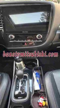 Cần bán xe Mitsubishi Outlander 2.0 CVT Premium 2020 Số tự động