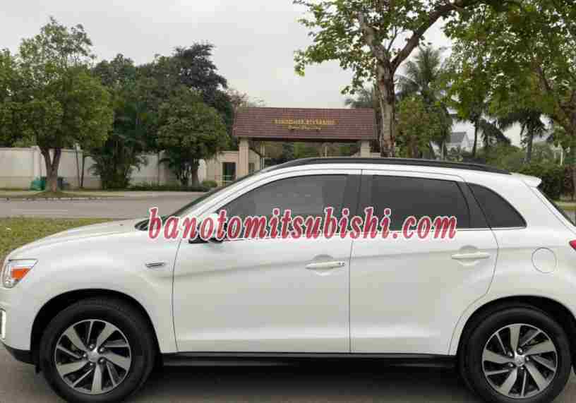 Mitsubishi Outlander Sport 2.0 CVT Premium 2015 Máy xăng, xe đẹp
