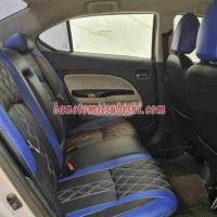Cần bán gấp xe Mitsubishi Attrage 1.2 MT 2016 màu Trắng