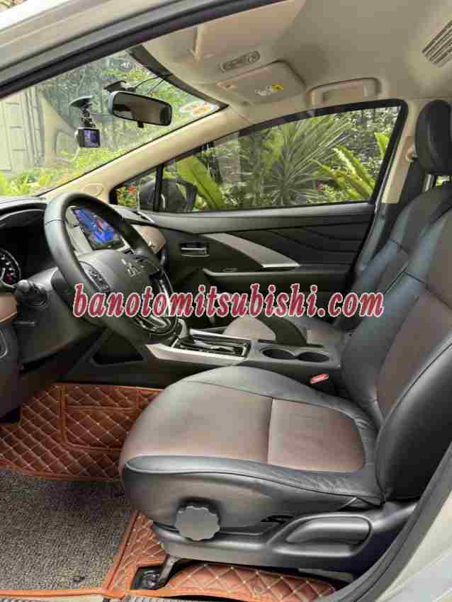 Bán Mitsubishi Xpander Cross 1.5 AT 2021 - Bạc
