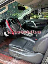 Mitsubishi Pajero Sport 2019 Suv màu Xám