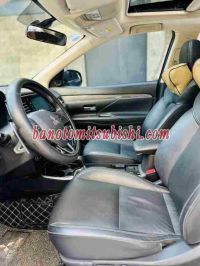 Cần bán gấp Mitsubishi Outlander Premium 2.0 CVT năm 2021 giá cực tốt