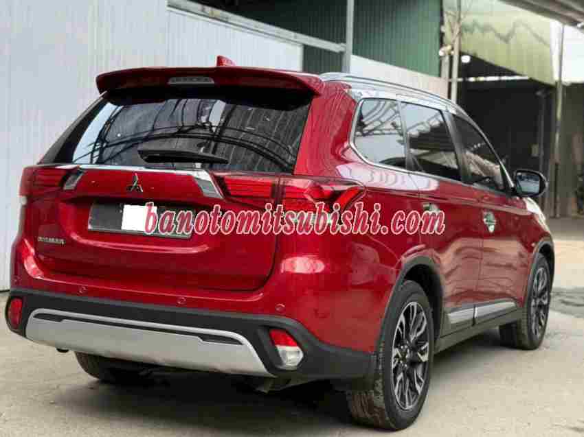 Cần bán Mitsubishi Outlander 2.0 CVT 2021 xe đẹp
