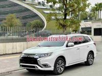 Bán Mitsubishi Outlander Premium 2.0 CVT 2022 - Trắng