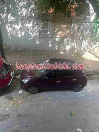 Mitsubishi Mirage 2018 Hatchback màu Đỏ