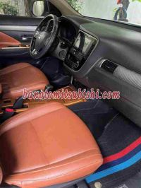 Cần bán nhanh Mitsubishi Outlander 2.0 CVT 2019 cực đẹp