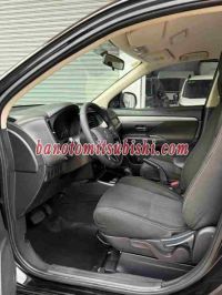 Mitsubishi Outlander 2.0 CVT năm 2019 cần bán
