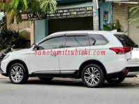 Cần bán gấp Mitsubishi Outlander 2.0 CVT đời 2018, màu Trắng
