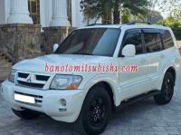 Cần bán gấp xe Mitsubishi Pajero 3.0 2006 màu Trắng
